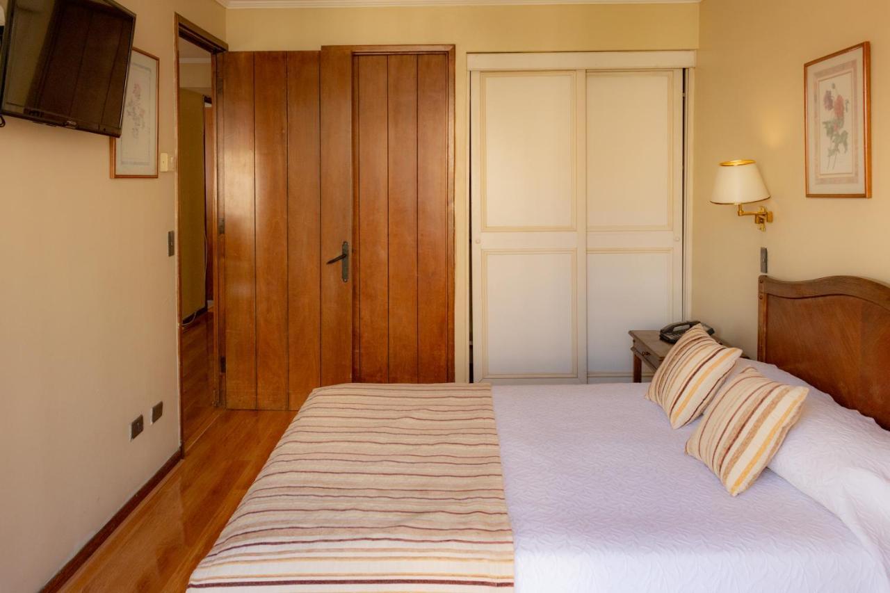Alessandria Apart - Coronel Pereira ซานติอาโก ภายนอก รูปภาพ